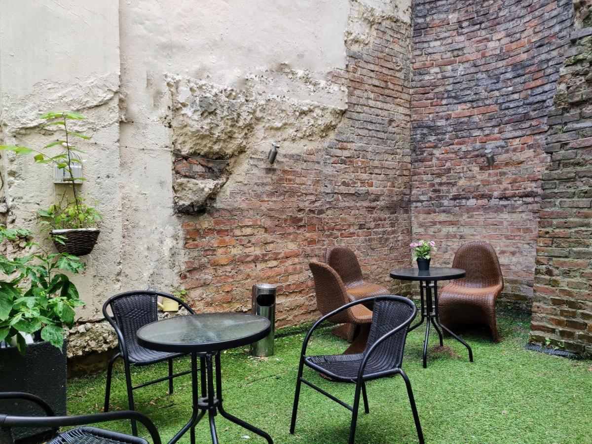 Puffa Hostel Lux 华沙 外观 照片