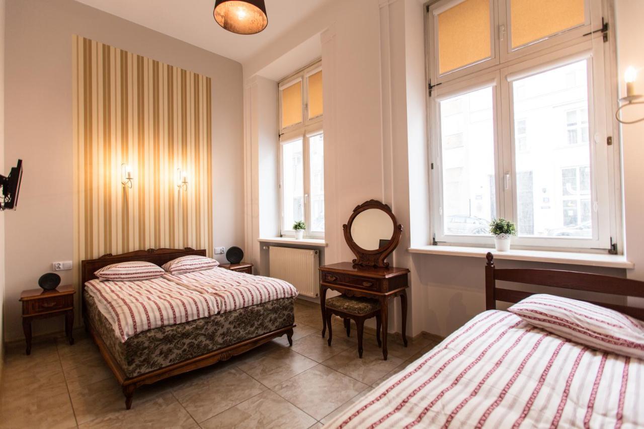 Puffa Hostel Lux 华沙 外观 照片