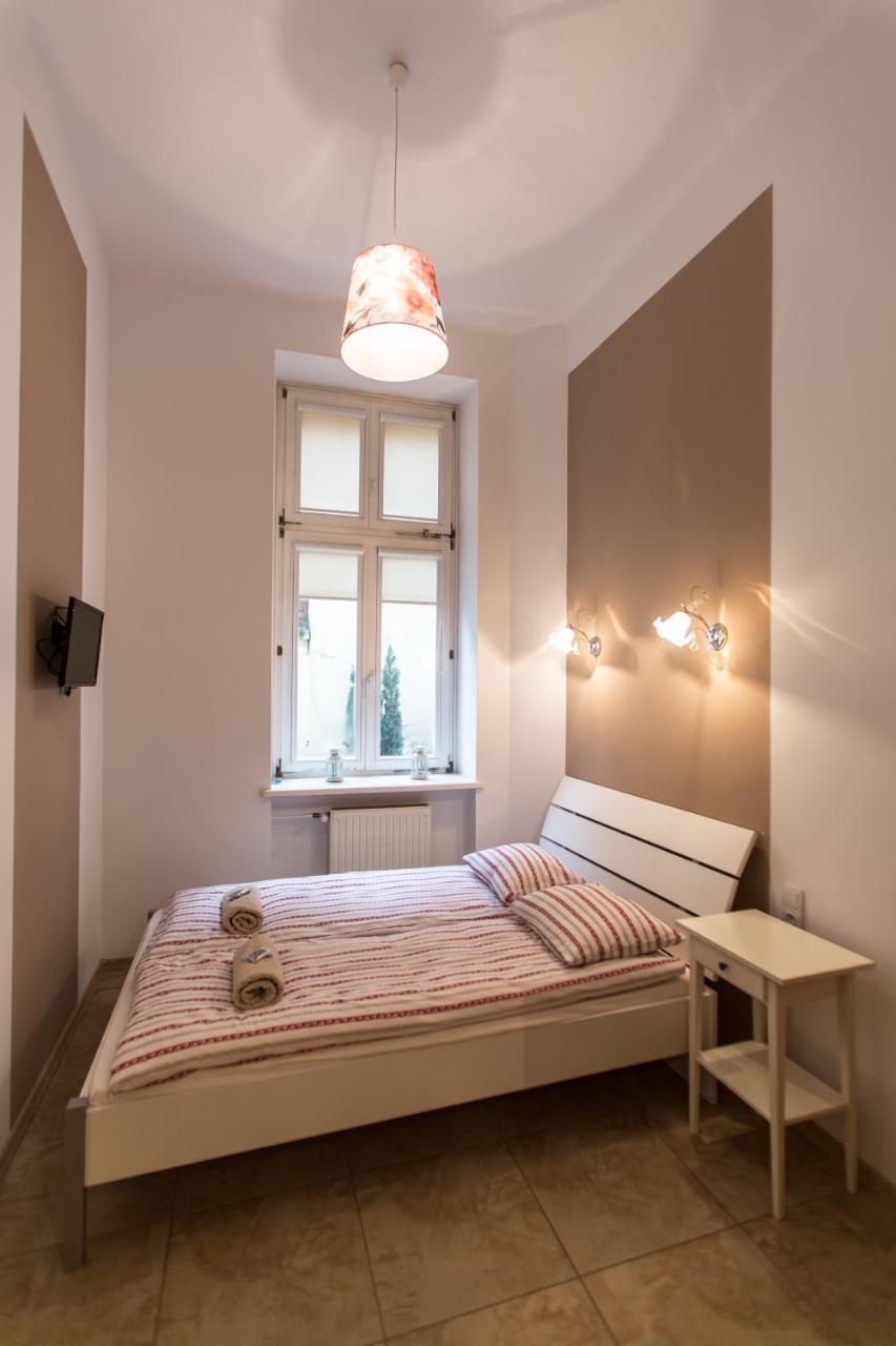 Puffa Hostel Lux 华沙 外观 照片