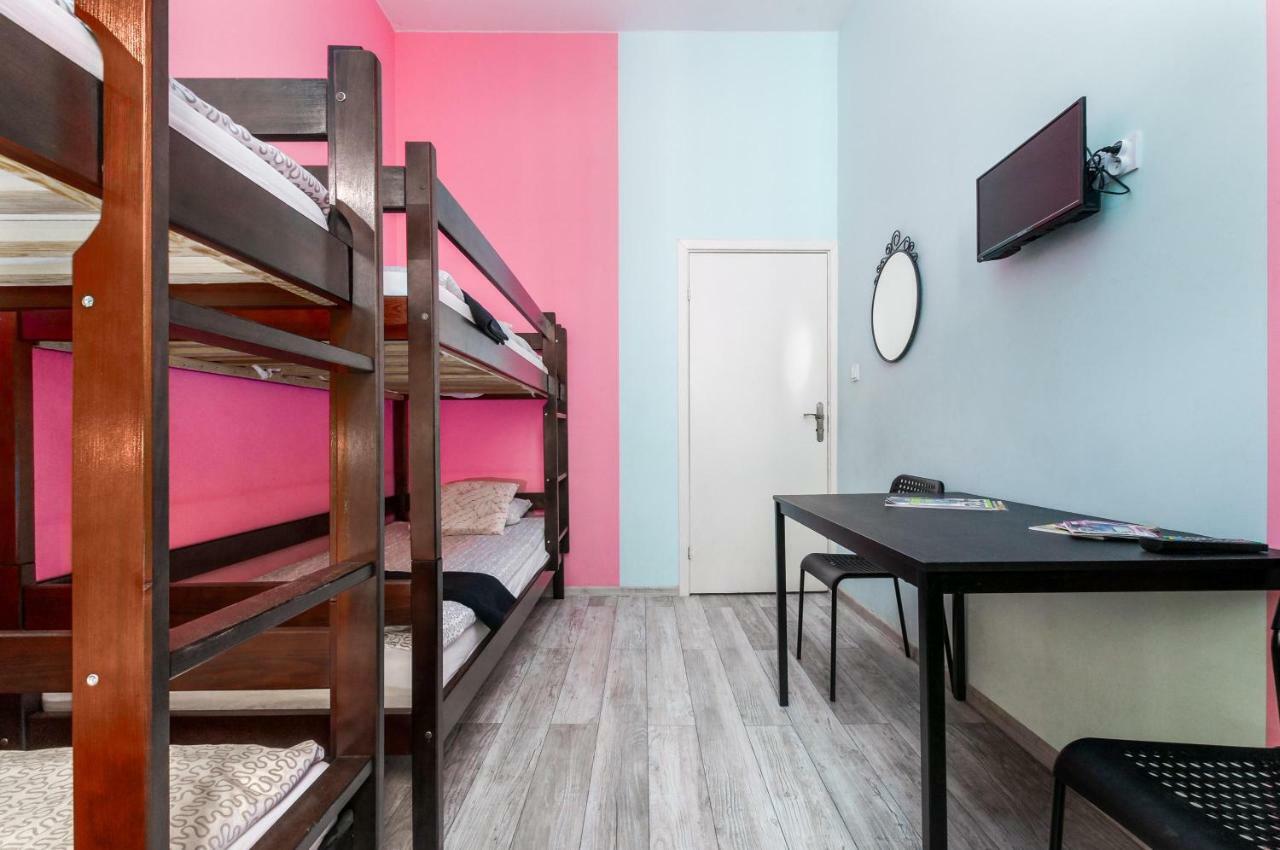 Puffa Hostel Lux 华沙 外观 照片